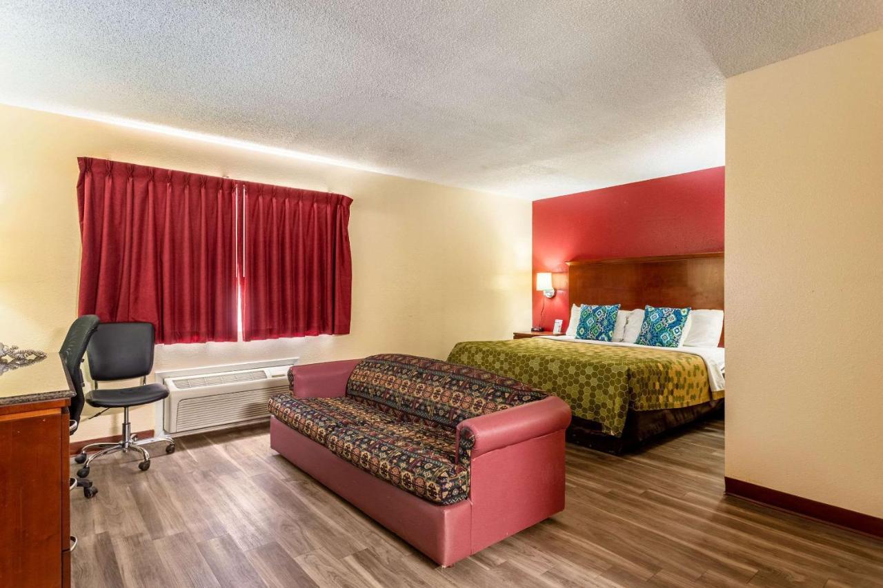 Econo Lodge Gallup Eksteriør billede